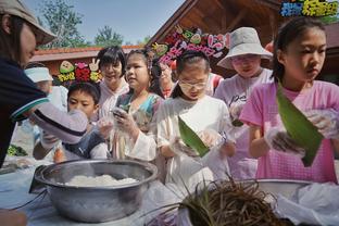 范弗里特：阿努诺比是即插即用型球员 他完美适配兰德尔和布伦森